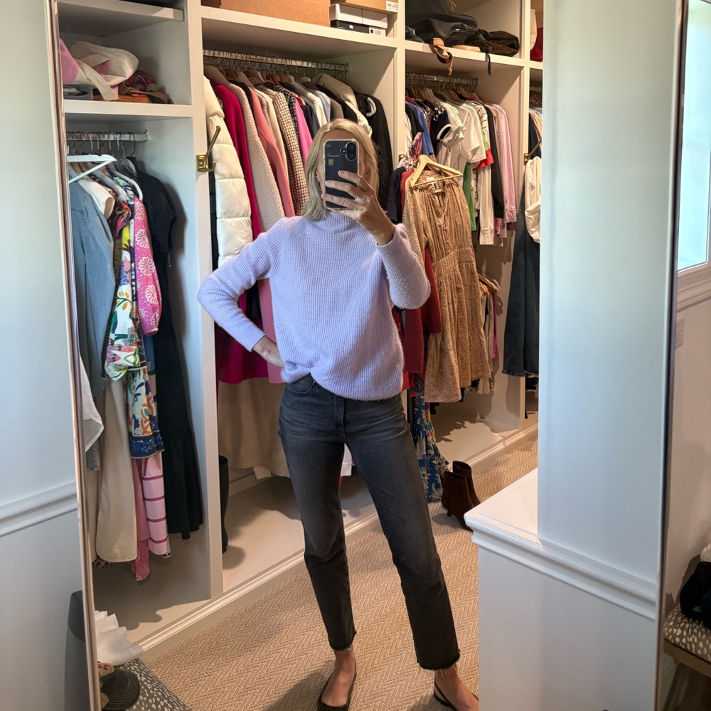 Vineyard Vines Violet cashmere sweater